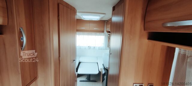 Wohnwagen Hymer/Eriba Nova 470