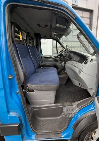 Κλειστό βαν IVECO Daily 65C15/P Koffer mit LBW "Nur 150.000 km"