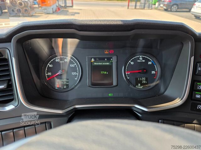شاحنة مشروبات SCANIA P360B6x2*4LB | 6D | Lenkachse | Platform