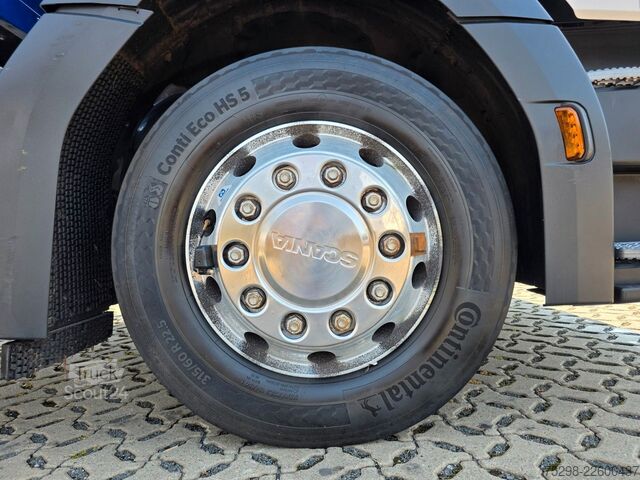 شاحنة مشروبات SCANIA P360B6x2*4LB | 6D | Lenkachse | Platform