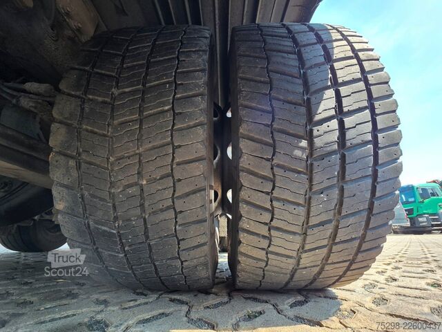 شاحنة مشروبات SCANIA P360B6x2*4LB | 6D | Lenkachse | Platform