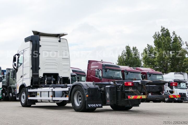 Samochód z wymienną zabudową VOLVO FH 460 BDF 2-XL Tanks Vollluft Euro 6