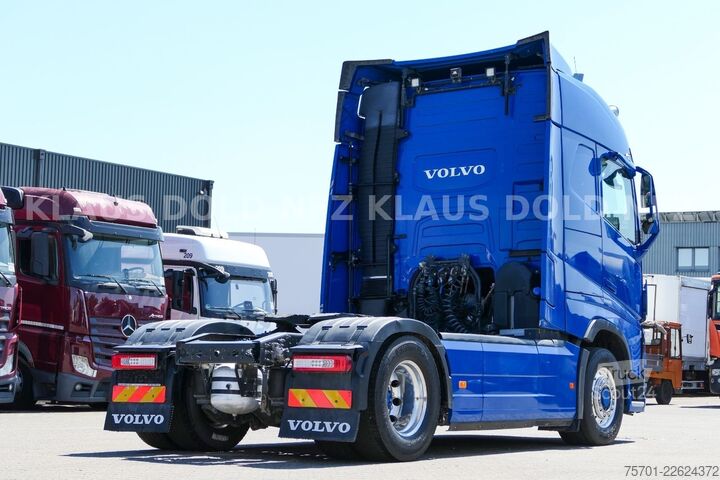 Standardowy ciągnik siodłowy VOLVO FH 500 Kipphydraulik Kompressor  X-Track Euro 6