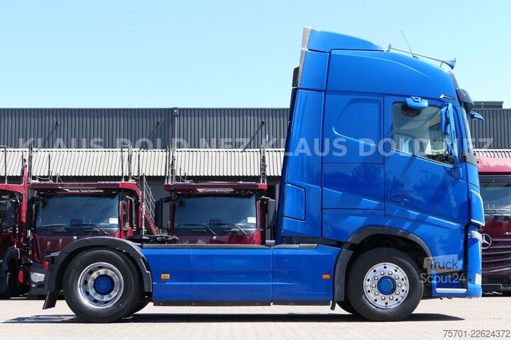 Standardowy ciągnik siodłowy VOLVO FH 500 Kipphydraulik Kompressor  X-Track Euro 6