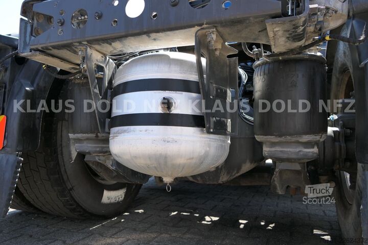 Standardowy ciągnik siodłowy VOLVO FH 500 Kipphydraulik Kompressor  X-Track Euro 6