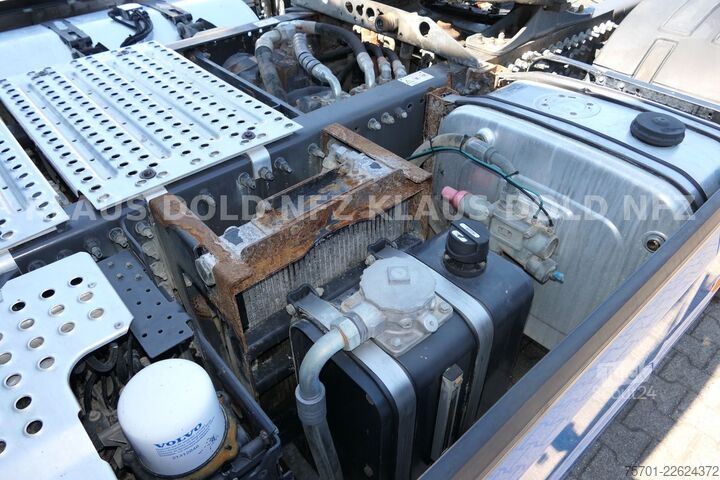 Standardowy ciągnik siodłowy VOLVO FH 500 Kipphydraulik Kompressor  X-Track Euro 6