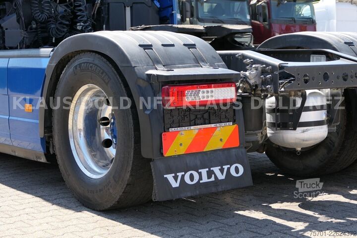 Standardowy ciągnik siodłowy VOLVO FH 500 Kipphydraulik Kompressor  X-Track Euro 6