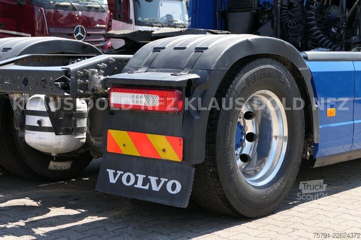 Standardowy ciągnik siodłowy VOLVO FH 500 Kipphydraulik Kompressor  X-Track Euro 6