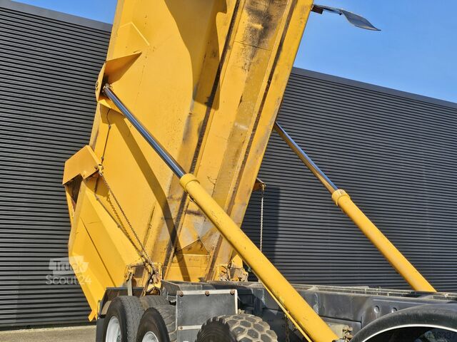 Kipper Volvo FMX 460 10x4 / 30m3 TIPPER / MINING