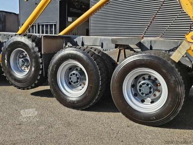 Kipper Volvo FMX 460 10x4 / 30m3 TIPPER / MINING