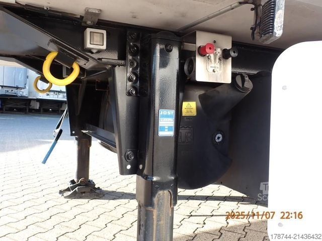 Reefer semitrailer Sor SOR, Doppelstock, Blumenbreite, Miete ab ¤ 1149,