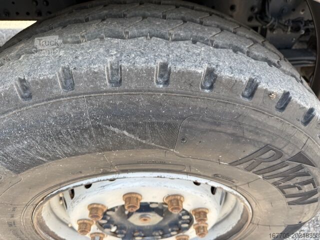 črpalka za beton Iveco Trakker 450