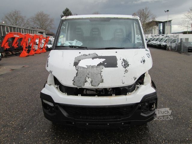 Châssis de fourgon IVECO 35s13 *Euro 5*Ohne Motor und Getriebe*