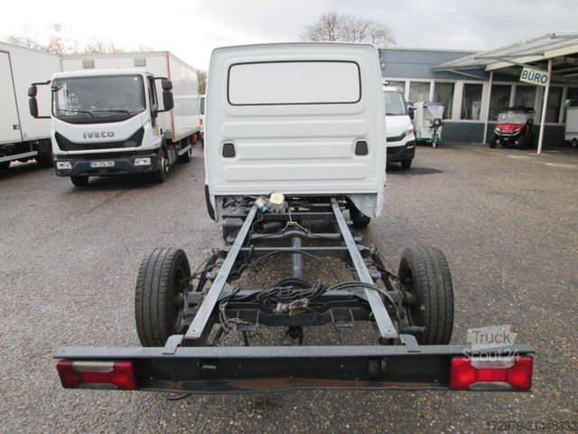 Châssis de fourgon IVECO 35s13 *Euro 5*Ohne Motor und Getriebe*