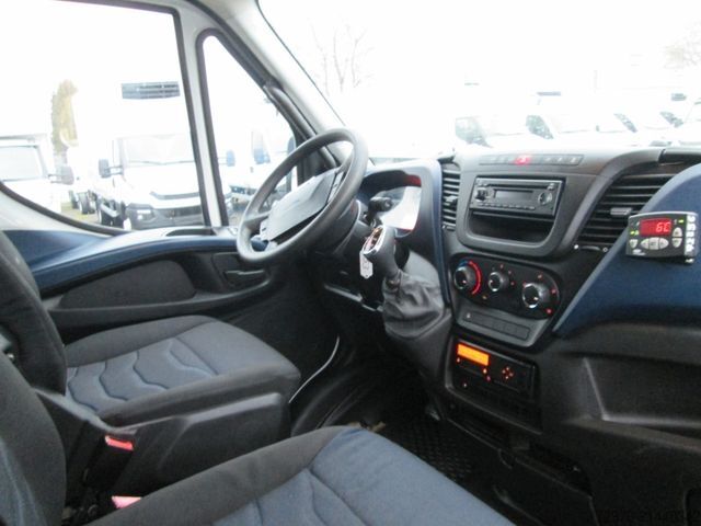 Furgão frigorífico IVECO 70C18 3.0 *Maxi-Carrier 4.13m*Euro6*Fleischbahn*