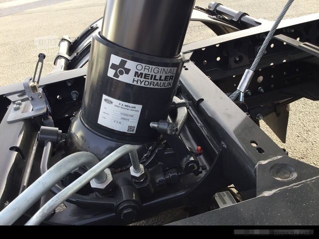 Three-way tipper van FUSO Canter 7C18 Meiller-Kipper Trigenius/AHK3,5t/LED