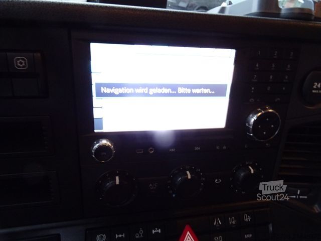 Camión caja MERCEDES-BENZ 2533 Antos*7,3m Schwenkwand*LBW*Lift/Lenk*2x AHK