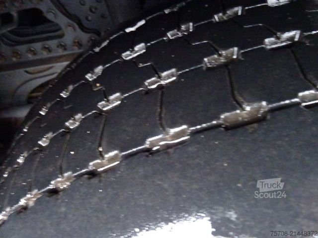 Camión caja MERCEDES-BENZ 2533 Antos*7,3m Schwenkwand*LBW*Lift/Lenk*2x AHK