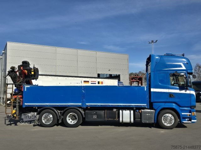 Kamion sa ravnom platformom SCANIA R 490 6x2 Palfinger PK 20001