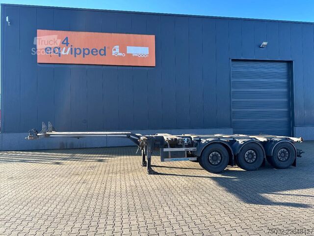 Transport de conteneurs D-TEC FLEXITRAILER / 45FT High Cube MULTI / SAF + DIS...