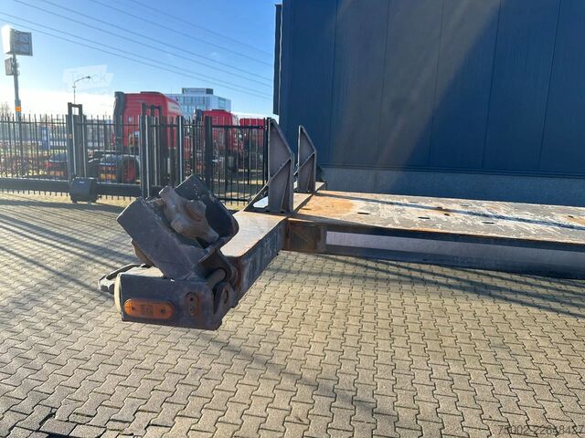 Transport de conteneurs D-TEC FLEXITRAILER / 45FT High Cube MULTI / SAF + DIS...