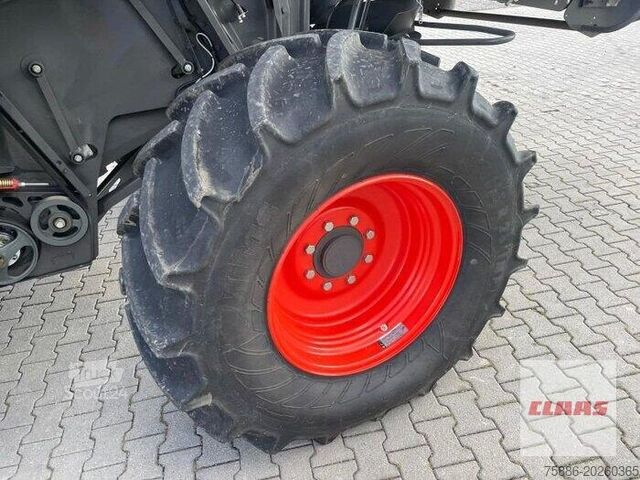 Biçerdöver Claas LEXION 5400 E5