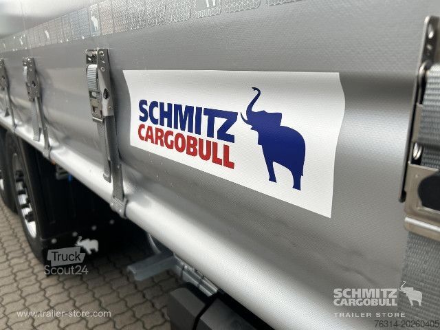 Auflieger mit Pritsche & Plane Schmitz Cargobull Curtainsider Standard Getränke