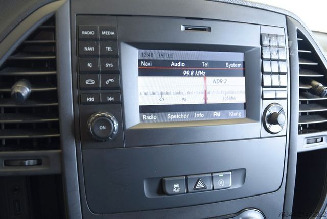 Kastenwagen MERCEDES-BENZ Vito 114 CDI Ka extralang Klima Navi silber #084