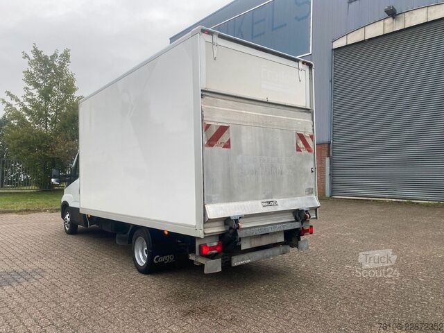 Furgoneta caja IVECO Daily 35C14 Hi-Matic Koffer mit Ladebordwand