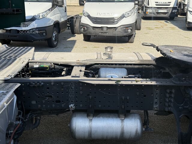 Standaard trekker Iveco STRALIS 480