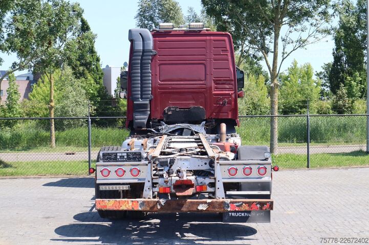 Chassis com cabina Volvo FM 460 4X4+1 CHASSIS EURO 3 FULL STEEL SUSPENSI...