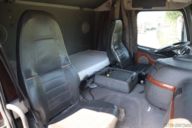 Châssis avec cabine Volvo FM 460 4X4+1 CHASSIS EURO 3 FULL STEEL SUSPENSI...
