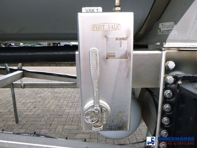 Резервуар Van Hool Food tank inox 62 m3 / 3 comp