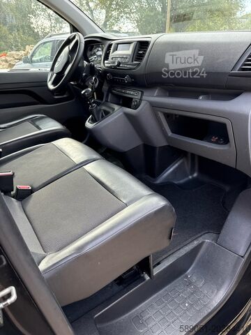 μικρό φορτηγάκι Toyota Proace