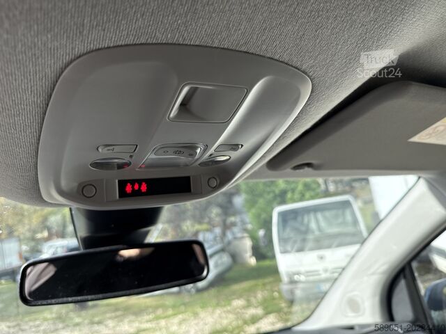 μικρό φορτηγάκι Toyota Proace