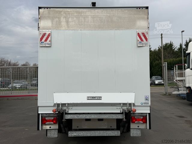Vrachtwagen met bakwagen IVECO Daily 70c18 HiMatic Luft, Euro6, Lbw. Koffer