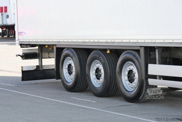 Напівпричіп-фургон SCHMITZ CARGOBULL SKO 24/DOPPELSTOCK / 2700 mm / 196 tsd km 3 x