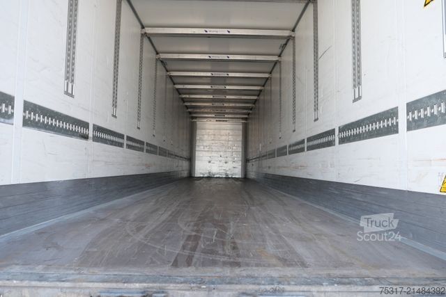 Напівпричіп-фургон SCHMITZ CARGOBULL SKO 24/DOPPELSTOCK / 2700 mm / 196 tsd km 3 x