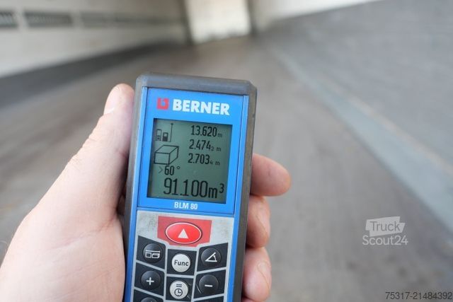 Напівпричіп-фургон SCHMITZ CARGOBULL SKO 24/DOPPELSTOCK / 2700 mm / 196 tsd km 3 x