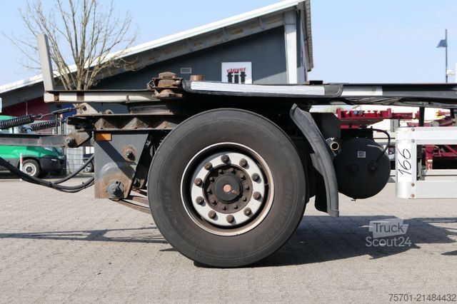 Priklopnik z menjalnim šasijem SCHMITZ CARGOBULL AWF 18 BDF Wechselfahrgestell SAF-Achsen