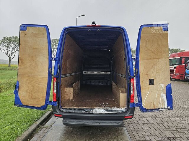 Karavan z visoko streho MERCEDES-BENZ SPRINTER 315 CDI AUT. L3H2