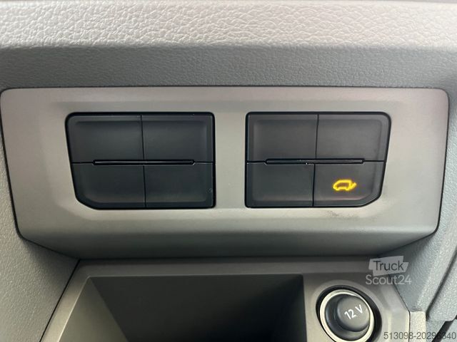 Transporter mit Koffer VOLKSWAGEN CRAFTER 50 XXXL KOFFER MIT LBW ACC NAVI KLIMA