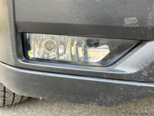Pritschenwagen VOLKSWAGEN CRAFTER 50 PRITSCHE DoKa LADEKRAN AHK STANDHZG