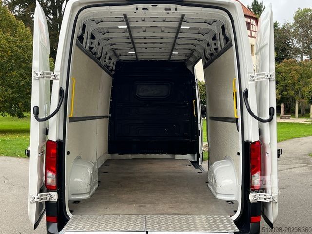 Furgão de teto alto VOLKSWAGEN CRAFTER 2,0 TDI KASTEN LANG LADEBORDWAND KLIMA