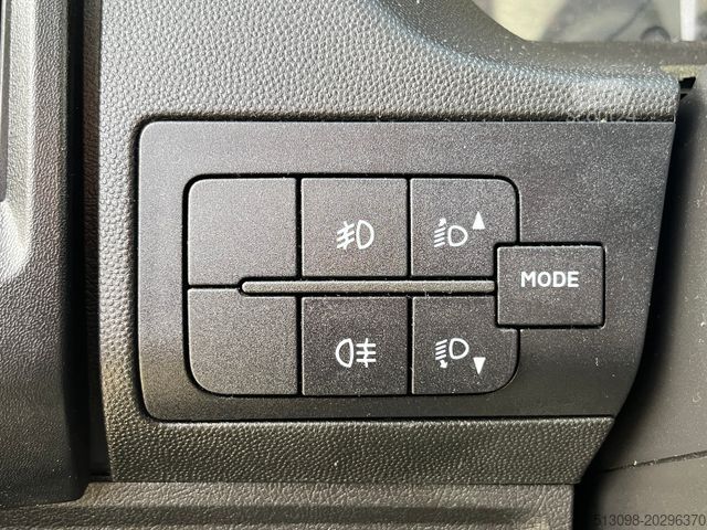 Dobozos furgon PEUGEOT Boxer XXL KOFFER LBW LUFTFEDERUNG KAMERA 1.HAND