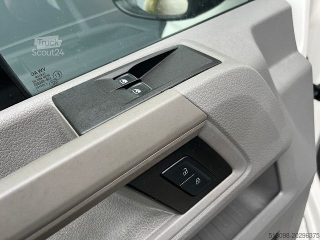 Furgão de teto alto VOLKSWAGEN CRAFTER 2,0 TDI 4 MOTION 177 PS KLIMA 1.HAND