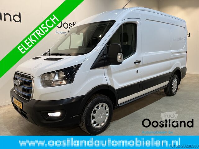 Furgonas Ford E-Transit L2H2 Trend 68 kWh 184 PK / 100% Elekt...