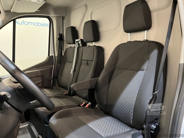 Furgonas Ford E-Transit L2H2 Trend 68 kWh 184 PK / 100% Elekt...