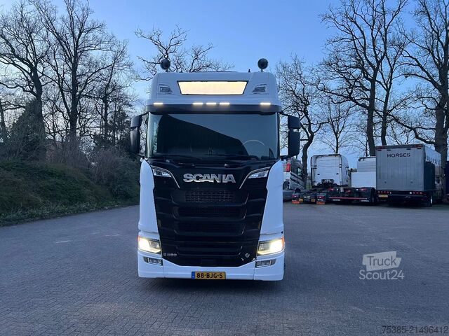 Chassis med førerhus Scania S580 6x2/4 Full options King of Road