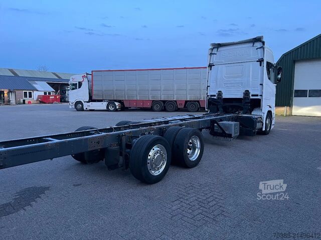 Chassis med førerhus Scania S580 6x2/4 Full options King of Road